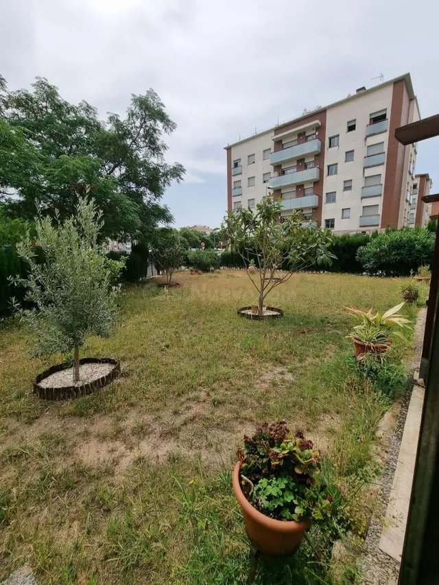 Local comercial 400m² en venta - El Rieral - foto 5