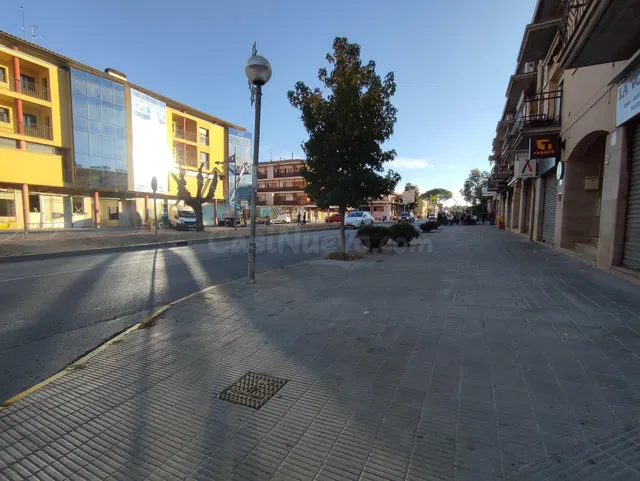 Local en venta en el centro de Santa Eulalia de Ronçana - foto 5