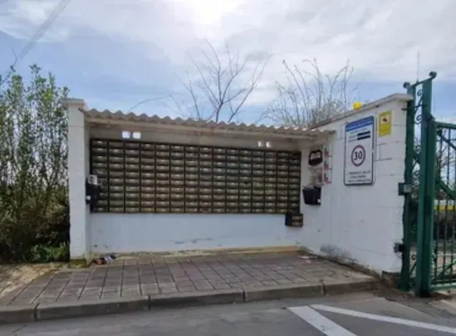 MONCASA VENDE Chalet en urbanización Ctra Carrión — 20