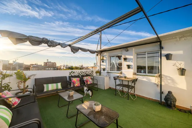 Casa de 3 plantas con magnifica terraza — 36
