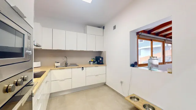 Piso con terraza y terreno en Guimar — 27