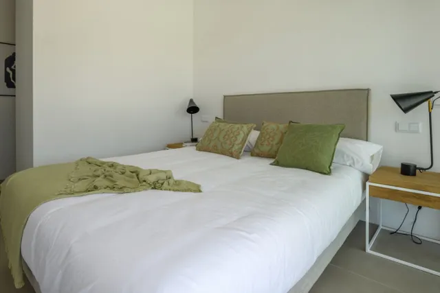 Lujosas villas de diseño exclusivo de 3 dormitorios en un campo de golf — 10