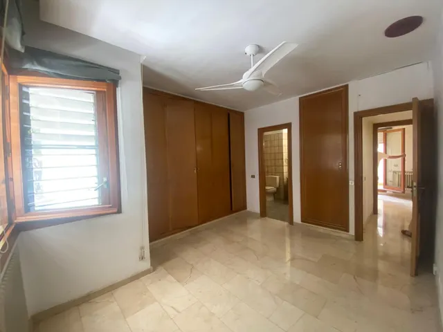 ✨ Amplio piso con gran potencial en Santa Catalina ✨ — 36