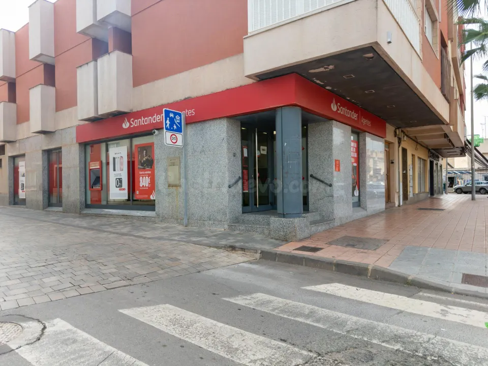 Local Comercial en el Algar