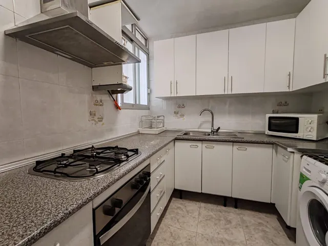Acogedor Piso en el Corazón de Benidorm - ¡Tu Refugio Ideal! — 11