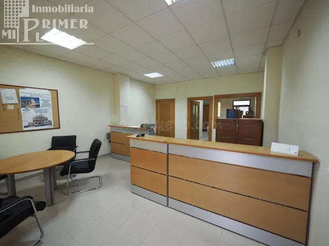 Se vende local comercial en una de las principales avenidas  - foto 5