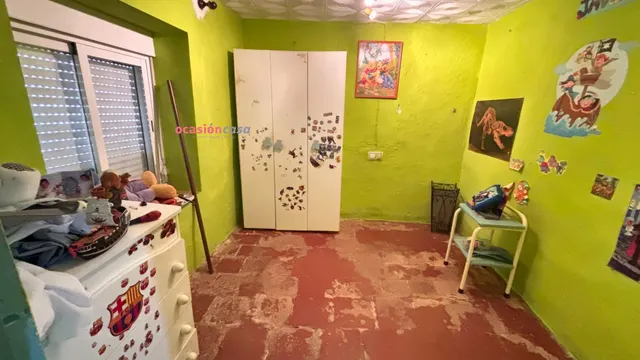 CASA CON PATIO Y TERRAZA A LA VENTA — 11