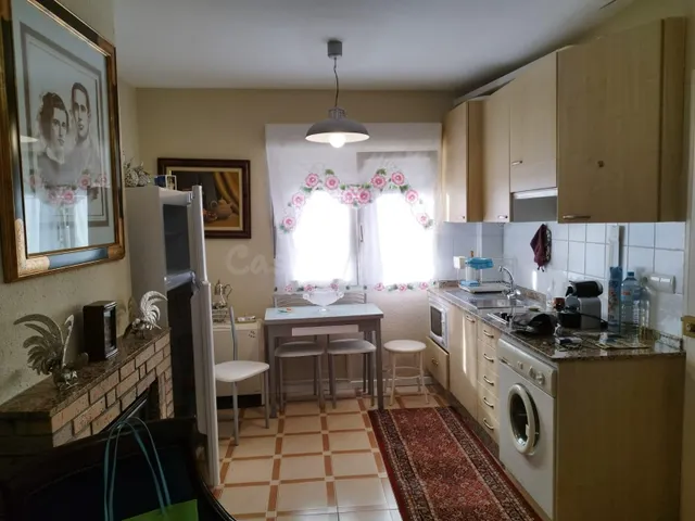 Casa 2 habitaciones 84m² en venta - Centro - foto 3
