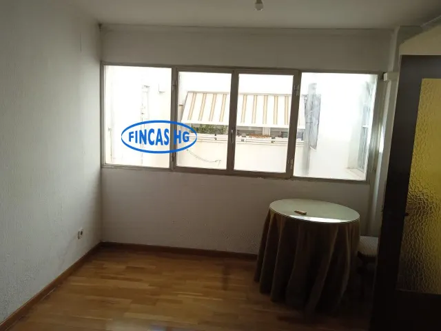 Amplia vivienda de lujo junto al Puerto Deportivo y Paseo Marítimo — 41