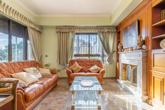 Una residencia exclusiva con terrazas panorámicas en un paraíso natural. — 8