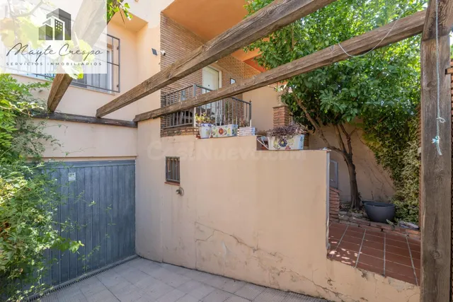 VIVIENDA UNIFAMILIAR ADOSADA EN OGIJARES — 2