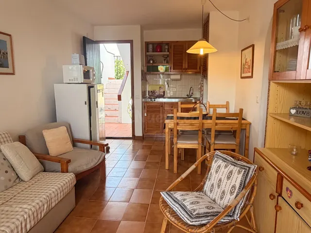 Apartamento con licencia turística en Arenal d'en Castell - foto 4