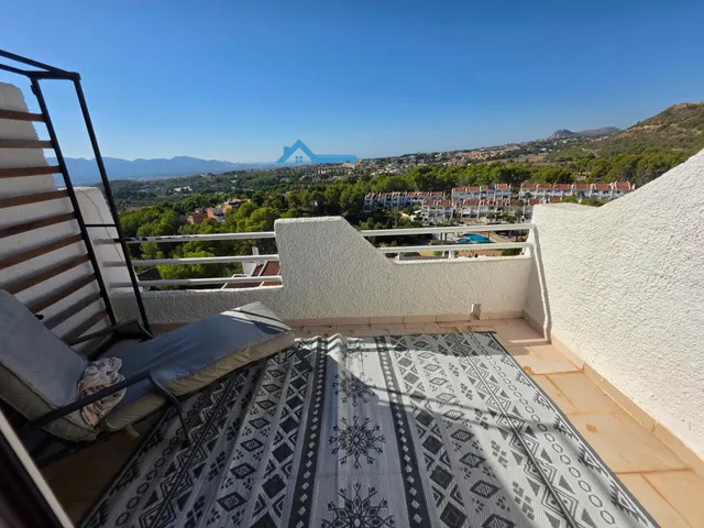 Bungalow en Residence Park con impresionantes vistas al mar en Cautivador, Alfaz del Pi — 24