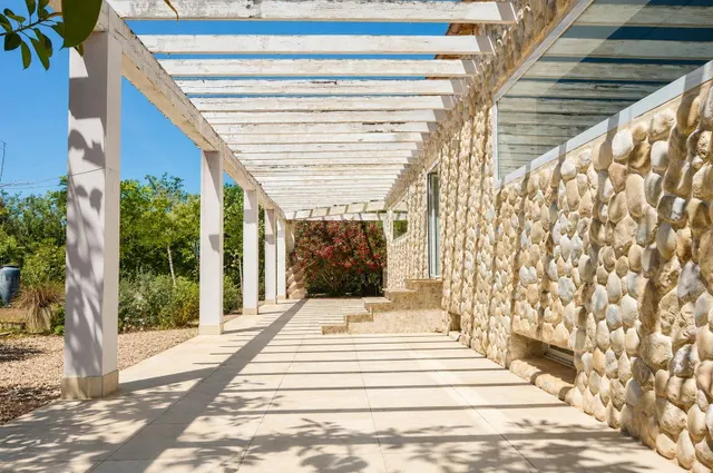 Casa unifamiliar con un jardín de ensueño — 29