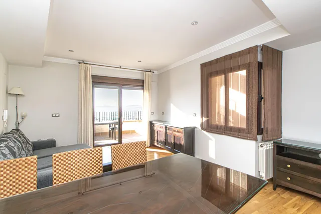 Ático a la venta en La Zubia ¡en rentabilidad! — 7