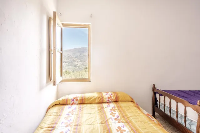 PRECIOSAS CASITAS RURALES EN EL VALLE DE LECRÍN — 38