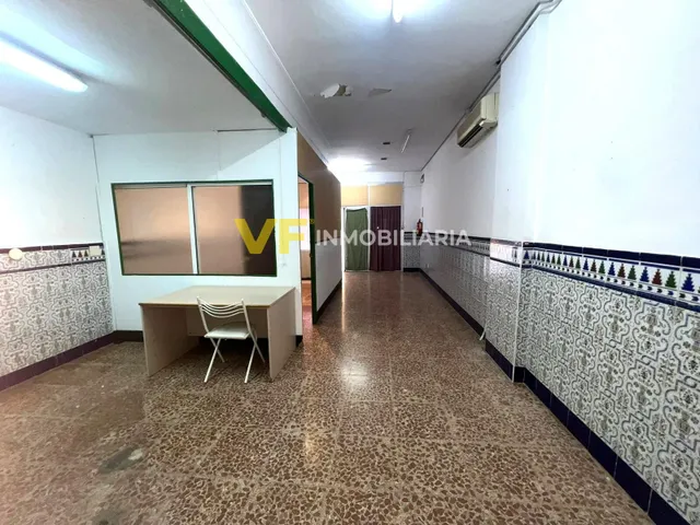 ¡Estupendo local en Olletas! — 18