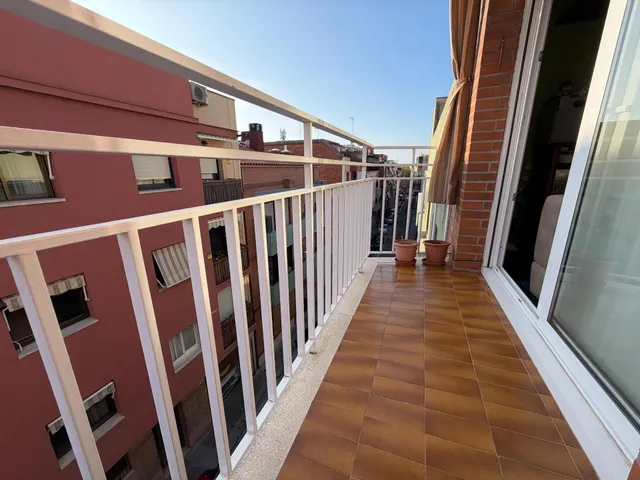Último piso de 4 dormitorios con balcón — 8