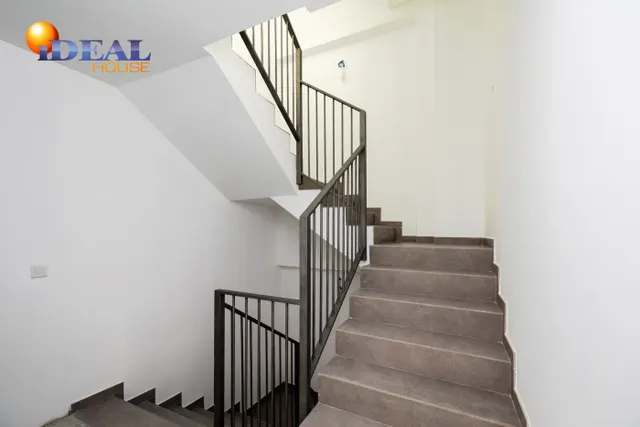VENTA-ALQUILER DE EDIFICIO SINGULAR EN ESQUINA SAN MATIAS-NAVAS — 25