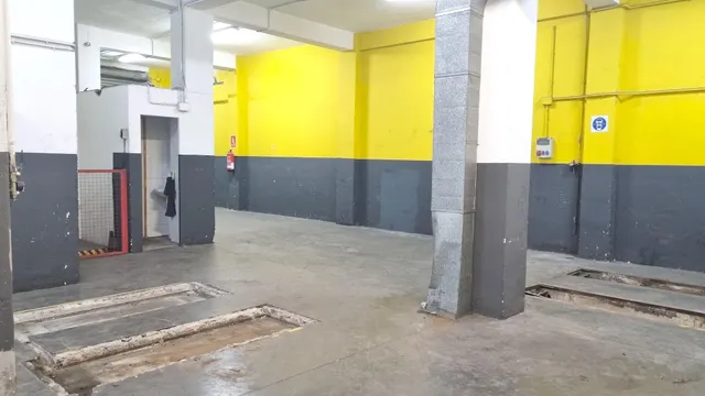 CÉNTRICO próximo a GRAN VIA/SAGASTA, LOCAL COMERCIAL de 235 m2. — 4