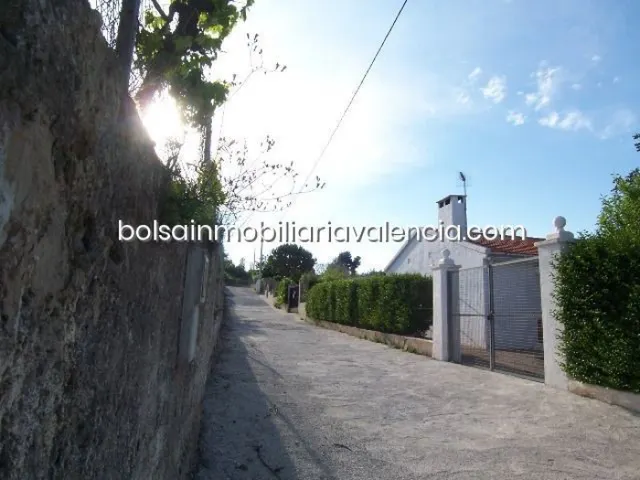Terreno rural 8000m² en venta - La Raiosa — 24