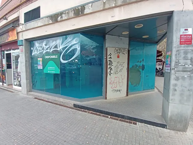 Local comercial en cerdanyola del valles — 18