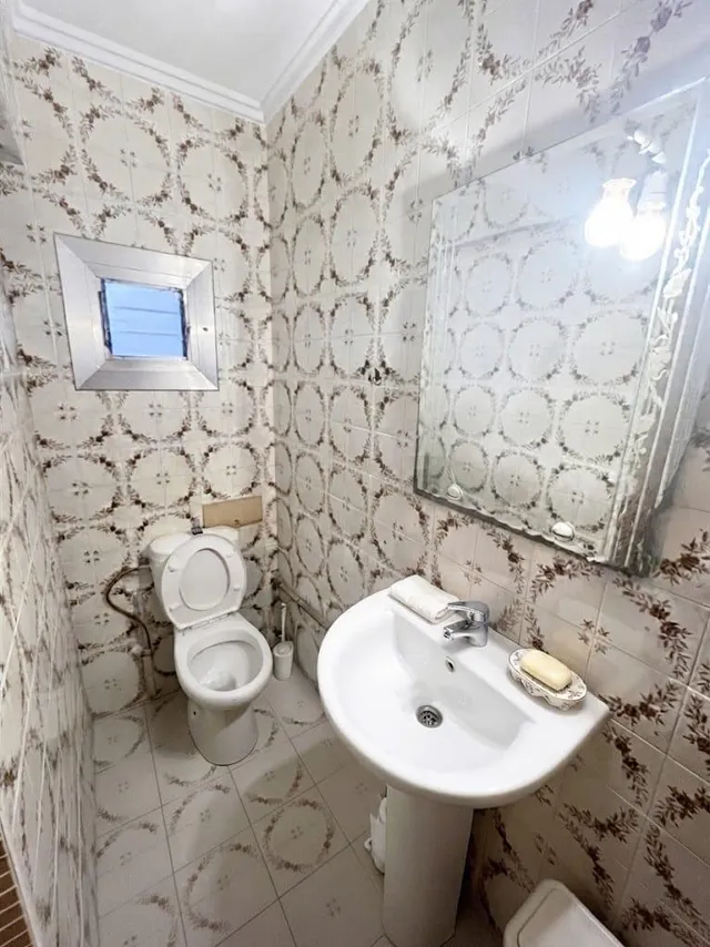Estupendo piso exterior con balcón en el centro de Torrent! Tu oportunidad para dejar de pagar alquiler ¡Es una buena oportunidad, no la dejes escapar! — 22