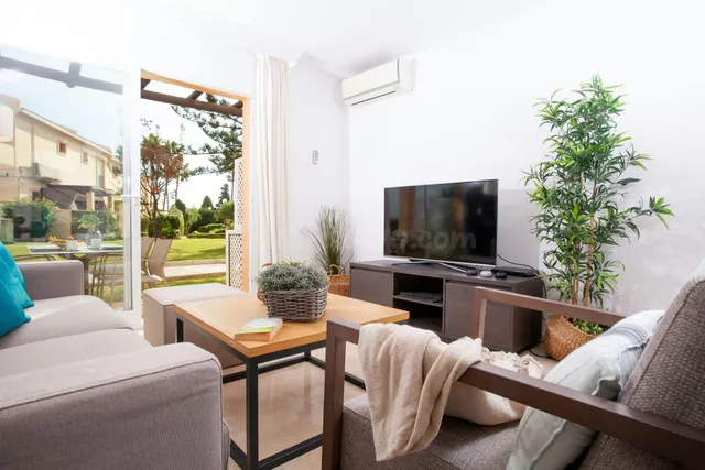 Apartamento turístico de 2 dormitorios con gran rentabilidad - foto 5