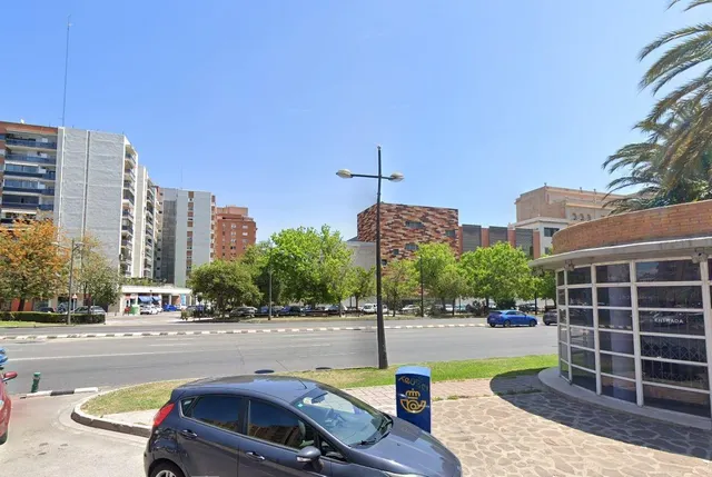 Garaje en zona Universitaria — 8