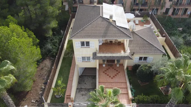 CHALET CON LICENCIA DE ALQUILER VACACIONAL - foto 4