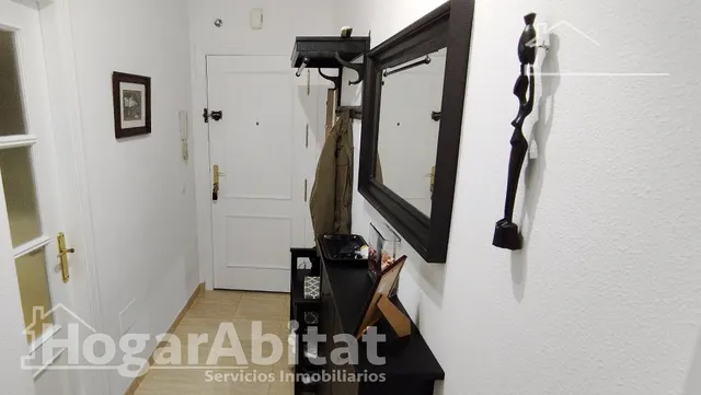Amplio, moderno y reformado en residencial con terraza, piscina y garaje, todo amueblado — 37