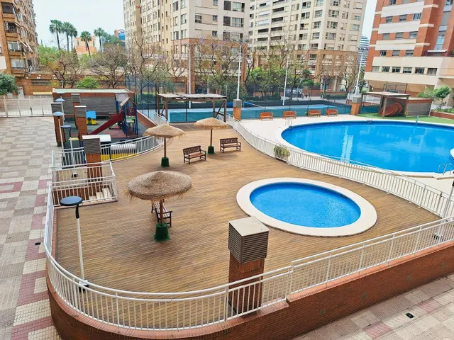 Magnifico piso en residencial junto al Roig Arena — 27