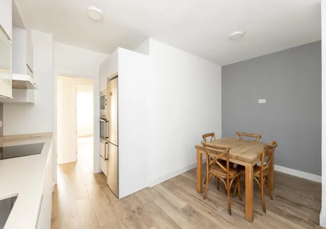 SALE A LA VENTA EXTRAORDINARIO ATICO "REFORMADO" EN GRANADA — 12
