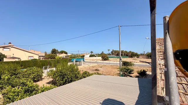 OPORTUNIDAD CERCANO AL CASCO URBANO — 18