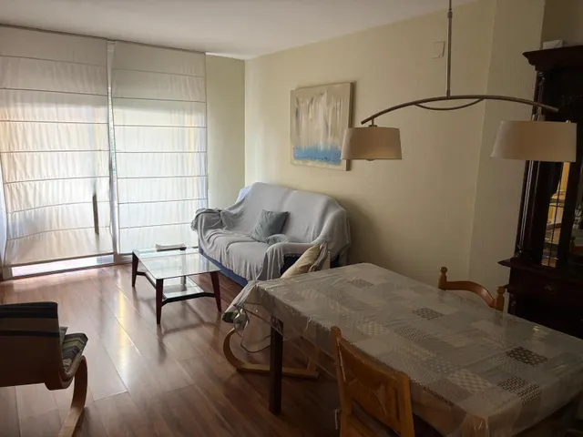 AMPLIO PISO DE 4 habitaciones Y DOS BALCONES EN RIERA MIRÓ, REUS — 9