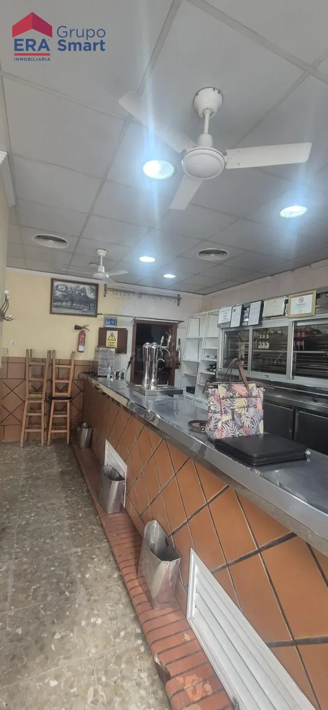 Tres locales, infinitas posibilidades: monta tu bar o maximi - foto 2
