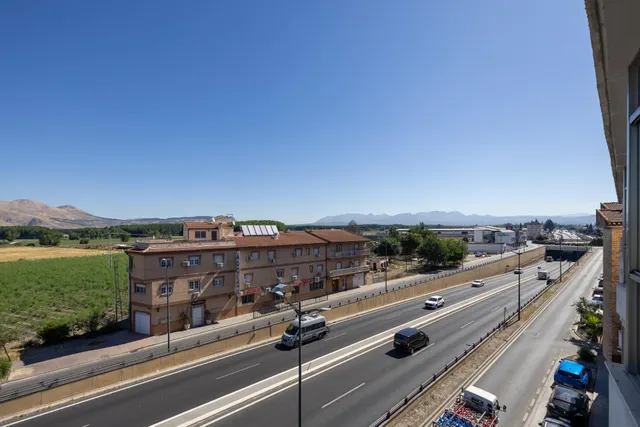 MAGNIFICO DUPLEX EN SANTA FE MUY LUMINOSO Y CON VISTA DESPEJADA. — 29