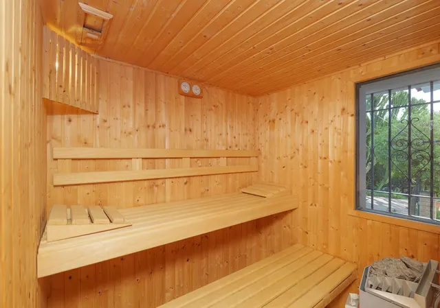 Chalet 3 habitaciones 233m² en venta - Marbella — 40