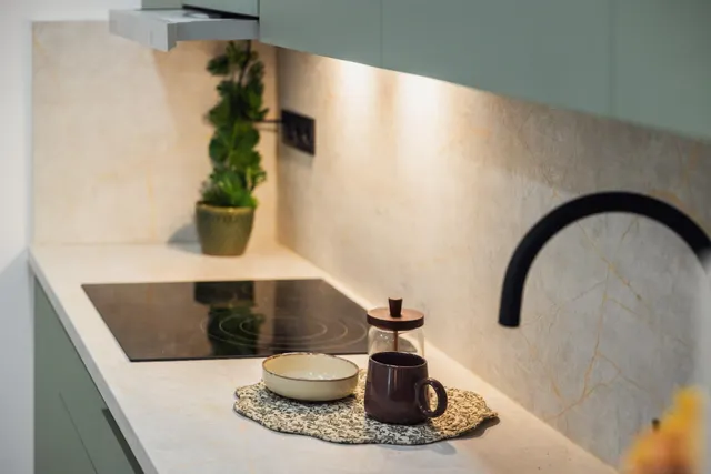 Tu refugio de diseño en el corazón de Granada: Estilo, practicidad y comodidad a pie de calle. — 21