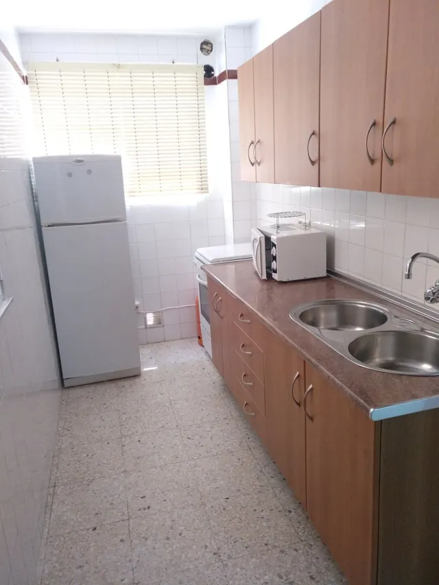 SE ALQUILA PISO PARA ESTUDIANTES — 6