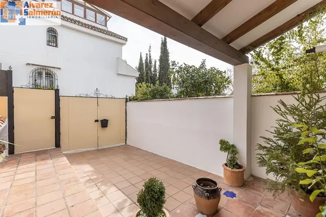Casa única en Granada capital. — 33