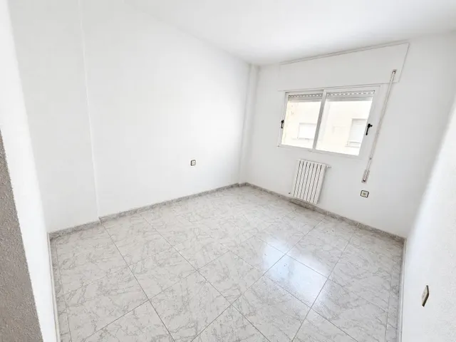 Luminosa vivienda en uno de los edificios más emblemáticos de la gran vía de Caravaca de la Cruz — 20