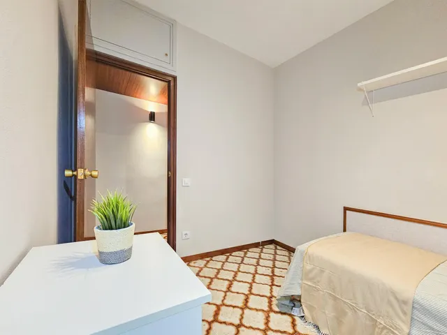 Piso 4 habitaciones 129m² en venta - El Clot — 27