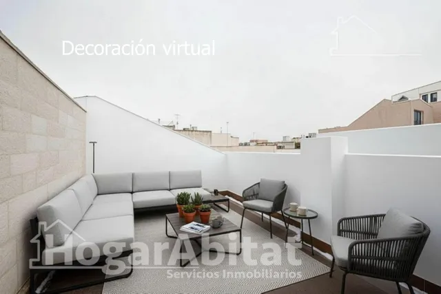 Amplia casa con dos terrazas y garaje - foto 3