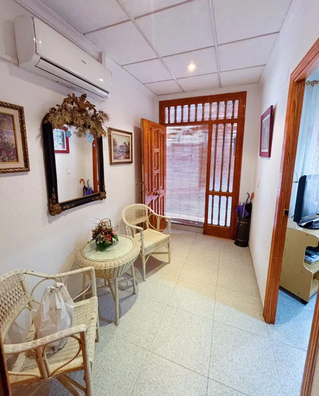 MAGNÍFICA CASA CON TERRAZA — 15