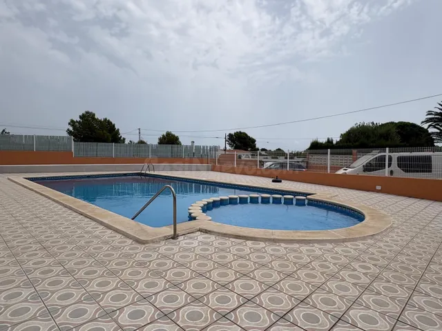 Encantadora Casa Reformada en Peñiscola con Vistas y Piscina Comunitaria — 4