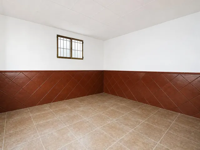 UNA CASA PARA VIVIRLA, NO PARA QUEDARSE SIN ESPACIO EN LACHAR — 18