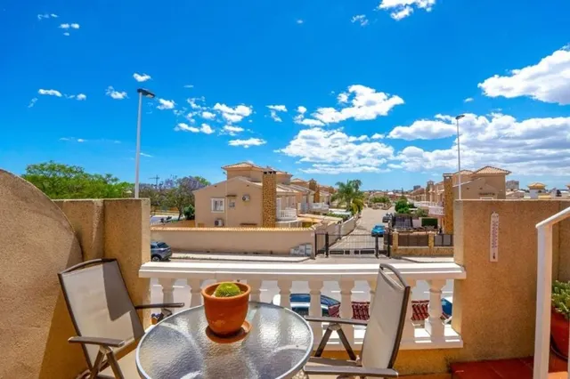 Casa 2 habitaciones 79m² en venta - Zona los Frutales — 23
