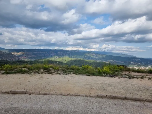 Parcela de 400 m2 para casa a 3 vientos. Vistas increibes y 