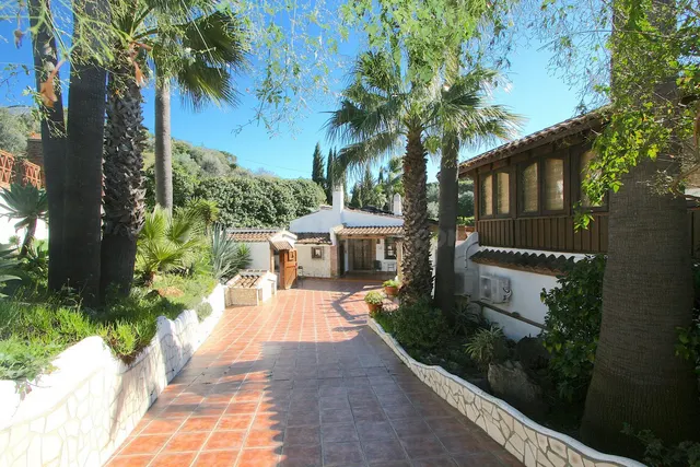 Finca rústica 8 habitaciones 300m² en venta - Riviera del so